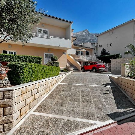 ماكارسكا Apartment Kate-Few Minutes From Beach المظهر الخارجي الصورة