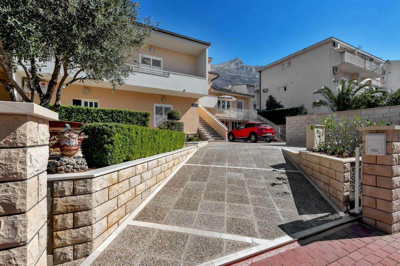 ماكارسكا Apartment Kate-Few Minutes From Beach المظهر الخارجي الصورة
